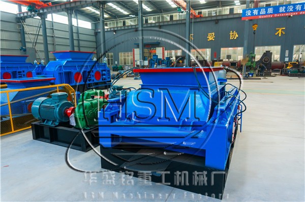 時產(chǎn)100噸重晶石制砂機多少錢一臺