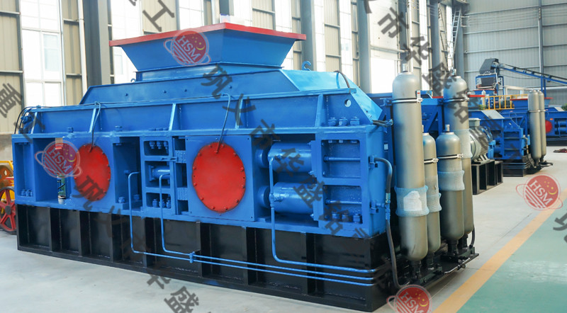 瓜米石制砂機(jī)_瓜米石對(duì)輥制砂機(jī)_石子制砂機(jī)設(shè)備